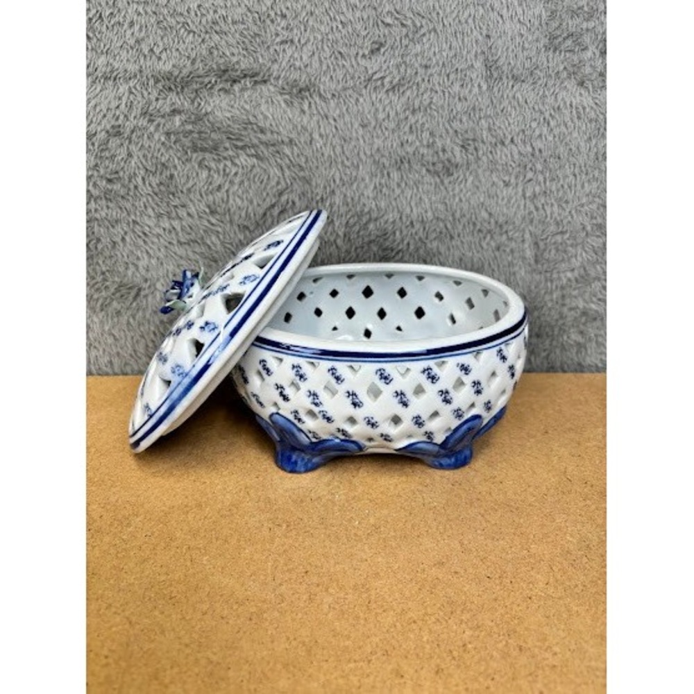 Home & Garden Party Blue White Reticulated Porcelain Footed Trinket Box Rose Lid
